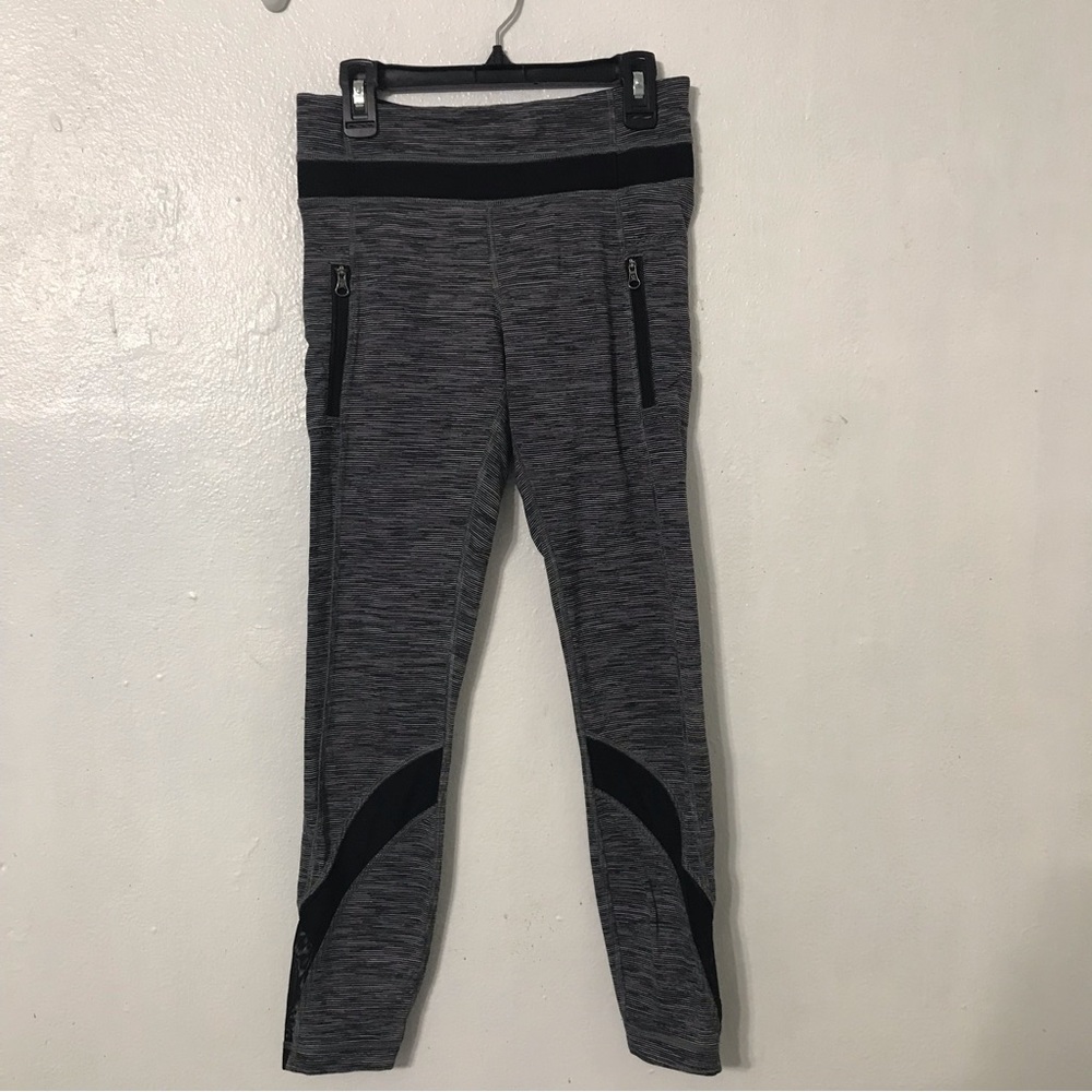 Lululemon leggings size 4